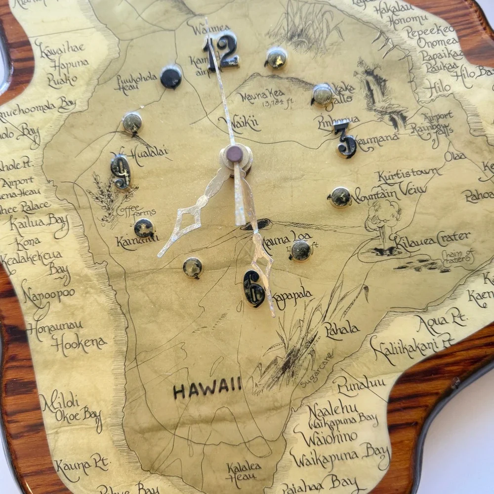 Vintage Scenes Pacific Hawaii Big Island Map Live Edge Wood Resin Wall Clock
